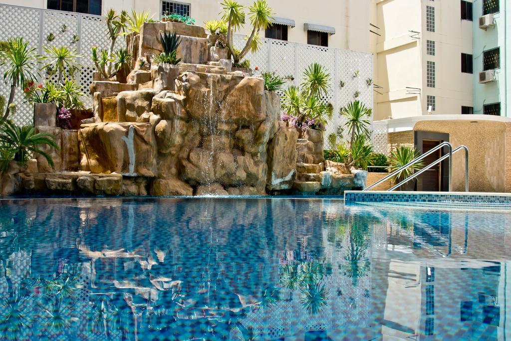 Lk Metropole Hotel Pattaya Exterior photo