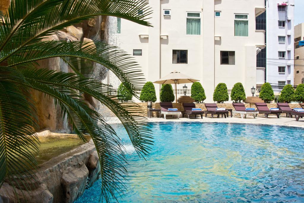 Lk Metropole Hotel Pattaya Exterior photo